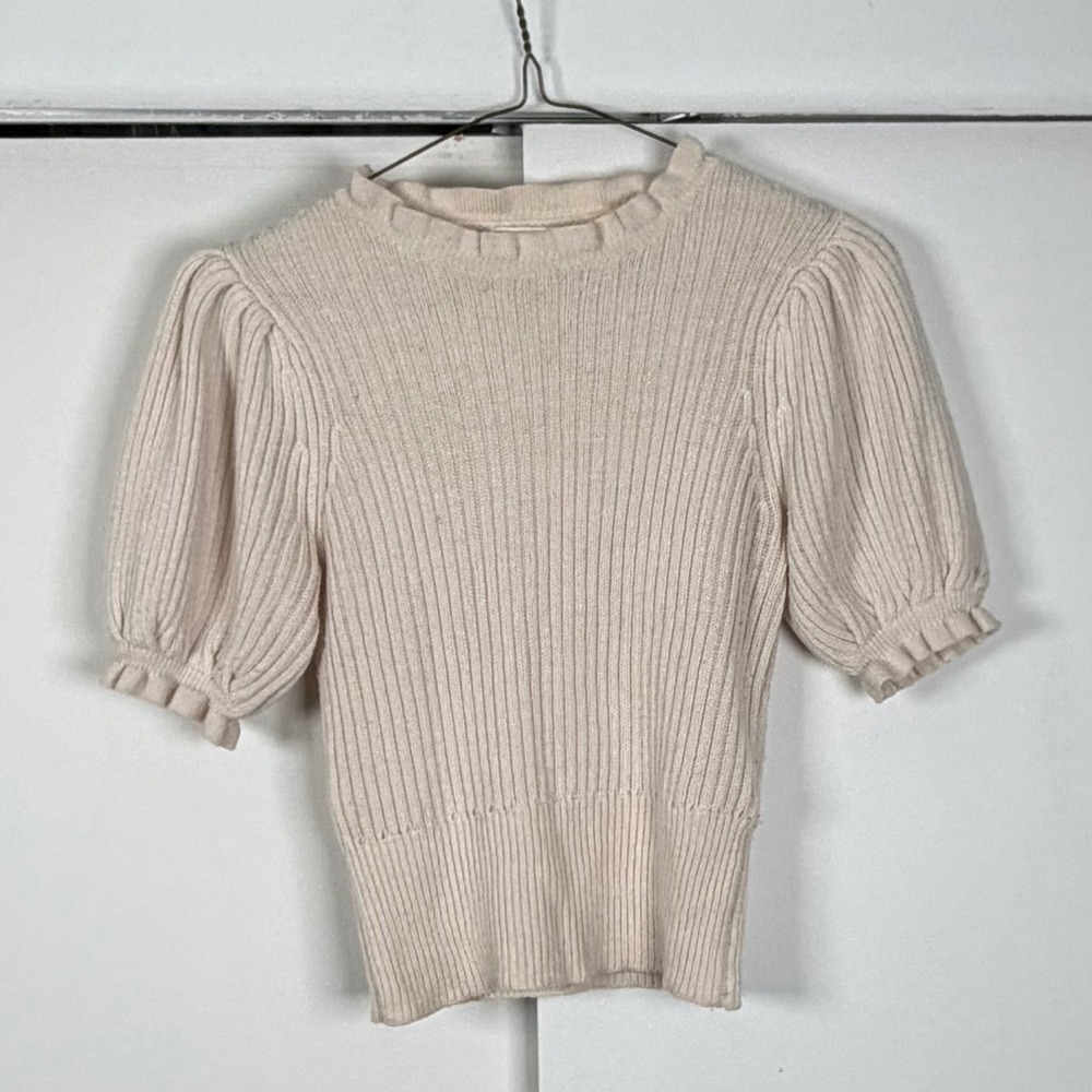 ASTR The Label Cream Ribbed Knit Puff Sleeve Ruffle Trim Sweater Top XS